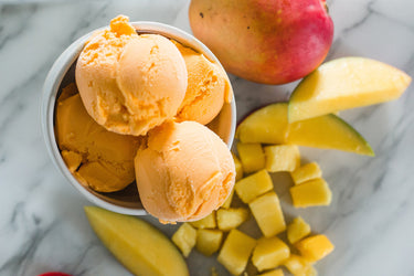 Image of COM: Ice Cream Mango Frozen Dessert - 1 x 11.4 Litre